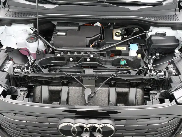 Audi Q4 E-Tron view 19