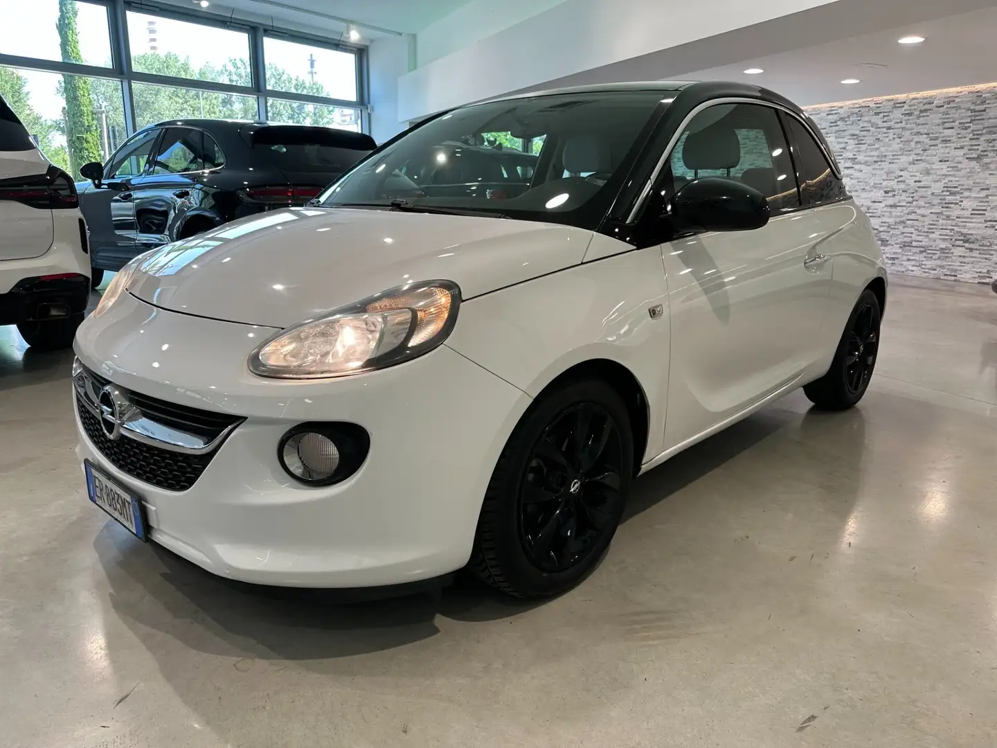 Opel Adam 1.2 70 CV Bianco - 2