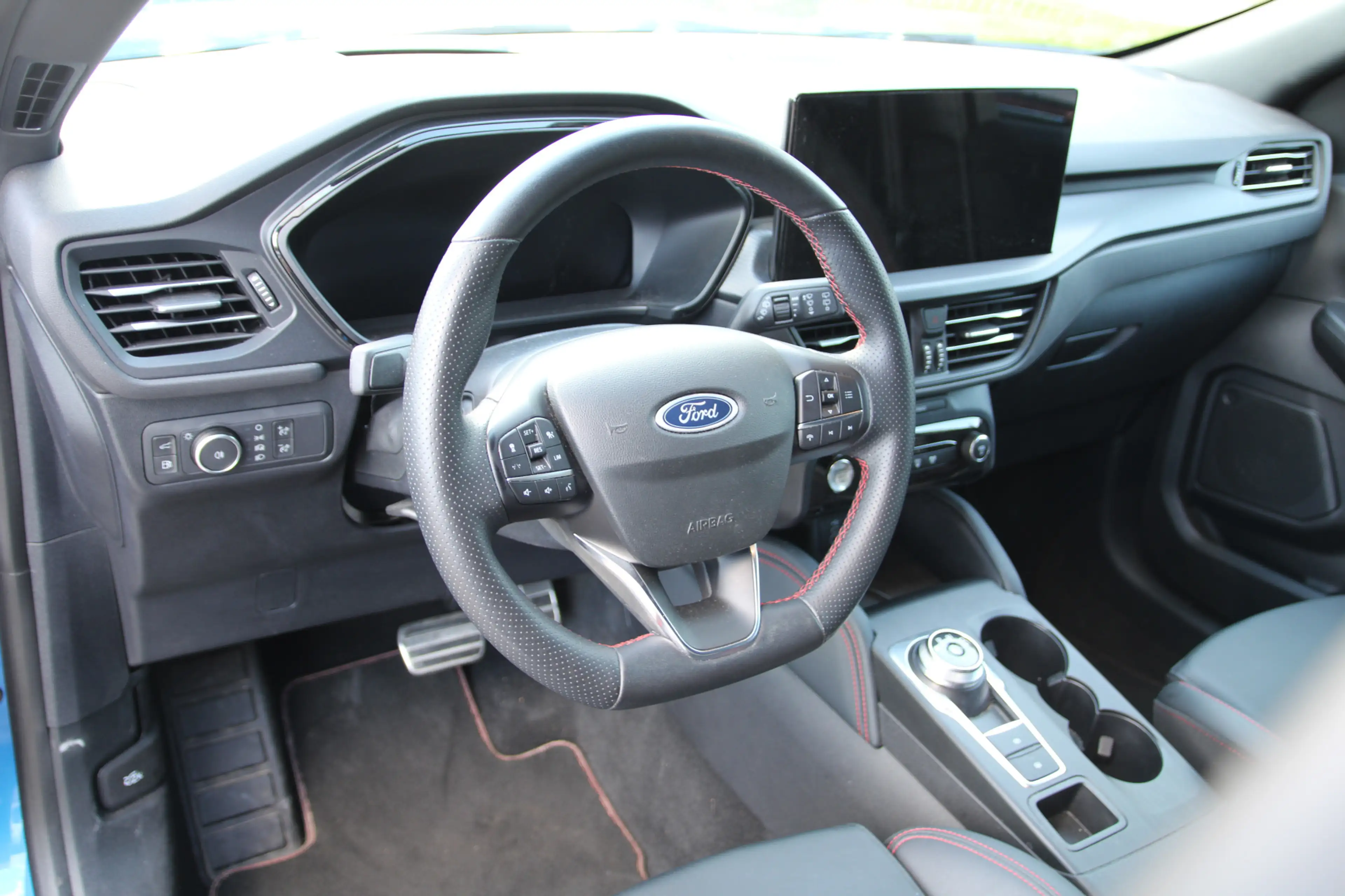 Ford Kuga 2.5 PHEV ST-Line X MATRIX LED | AGR STOELEN | B&O — photo 16
