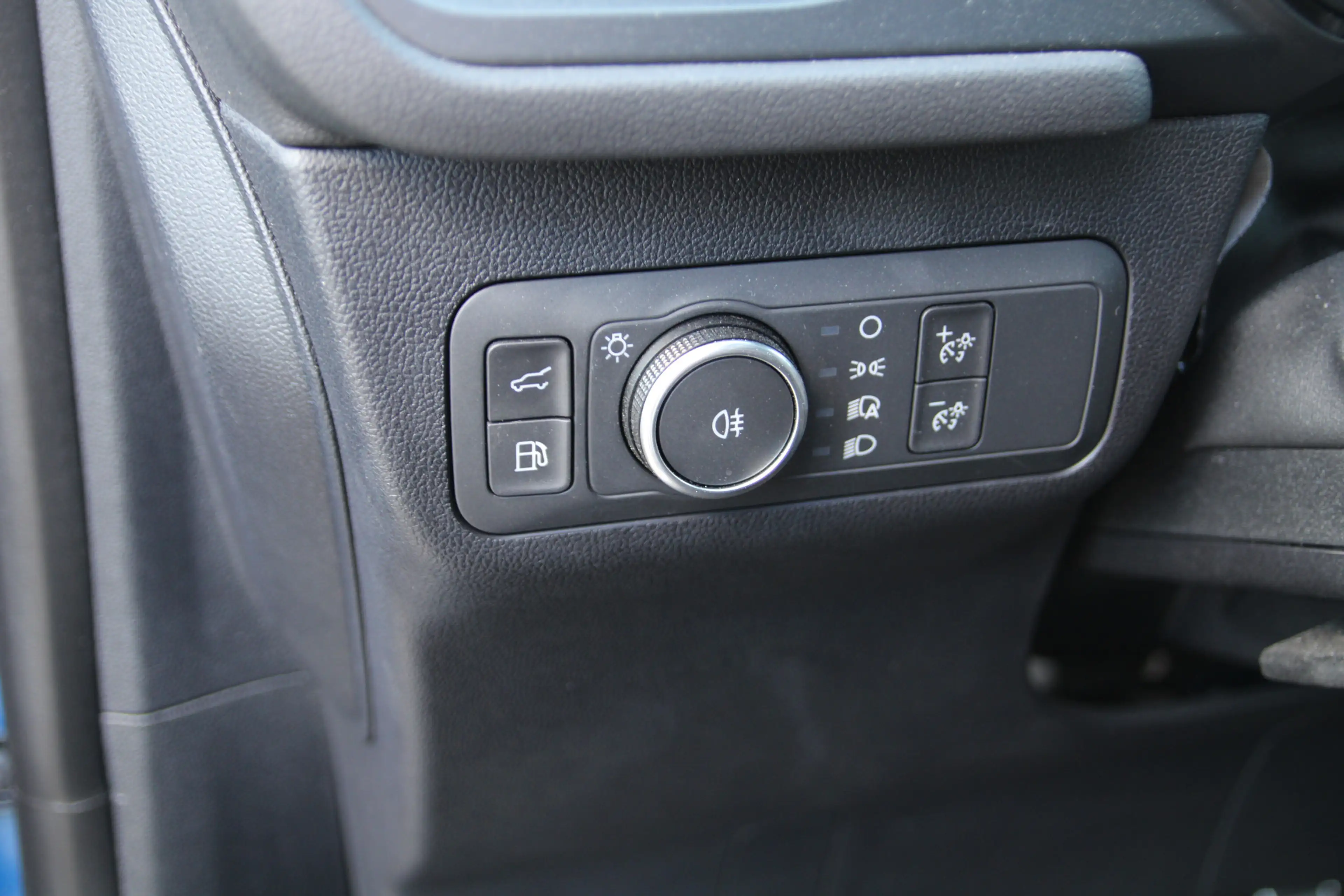 Ford Kuga 2.5 PHEV ST-Line X MATRIX LED | AGR STOELEN | B&O — photo 15