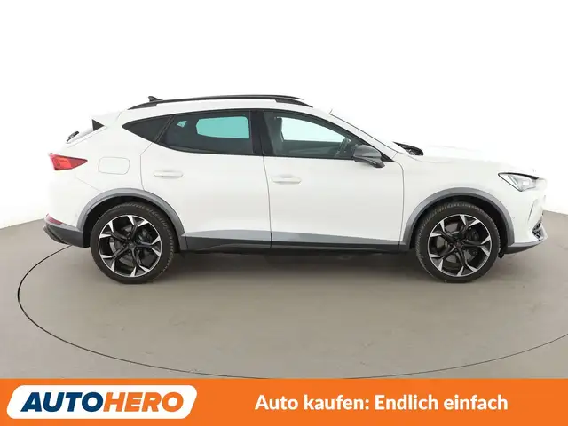 Cupra Formentor view 7