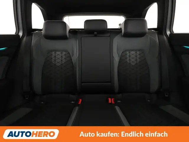 Volkswagen Golf view 15