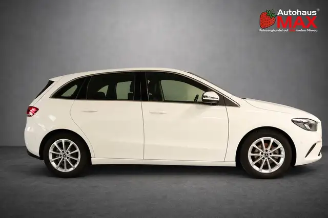Mercedes-Benz B Class view 7