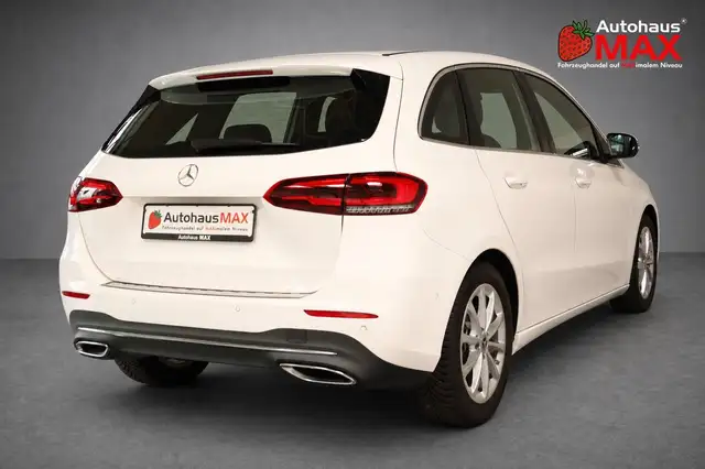 Mercedes-Benz B Class view 6