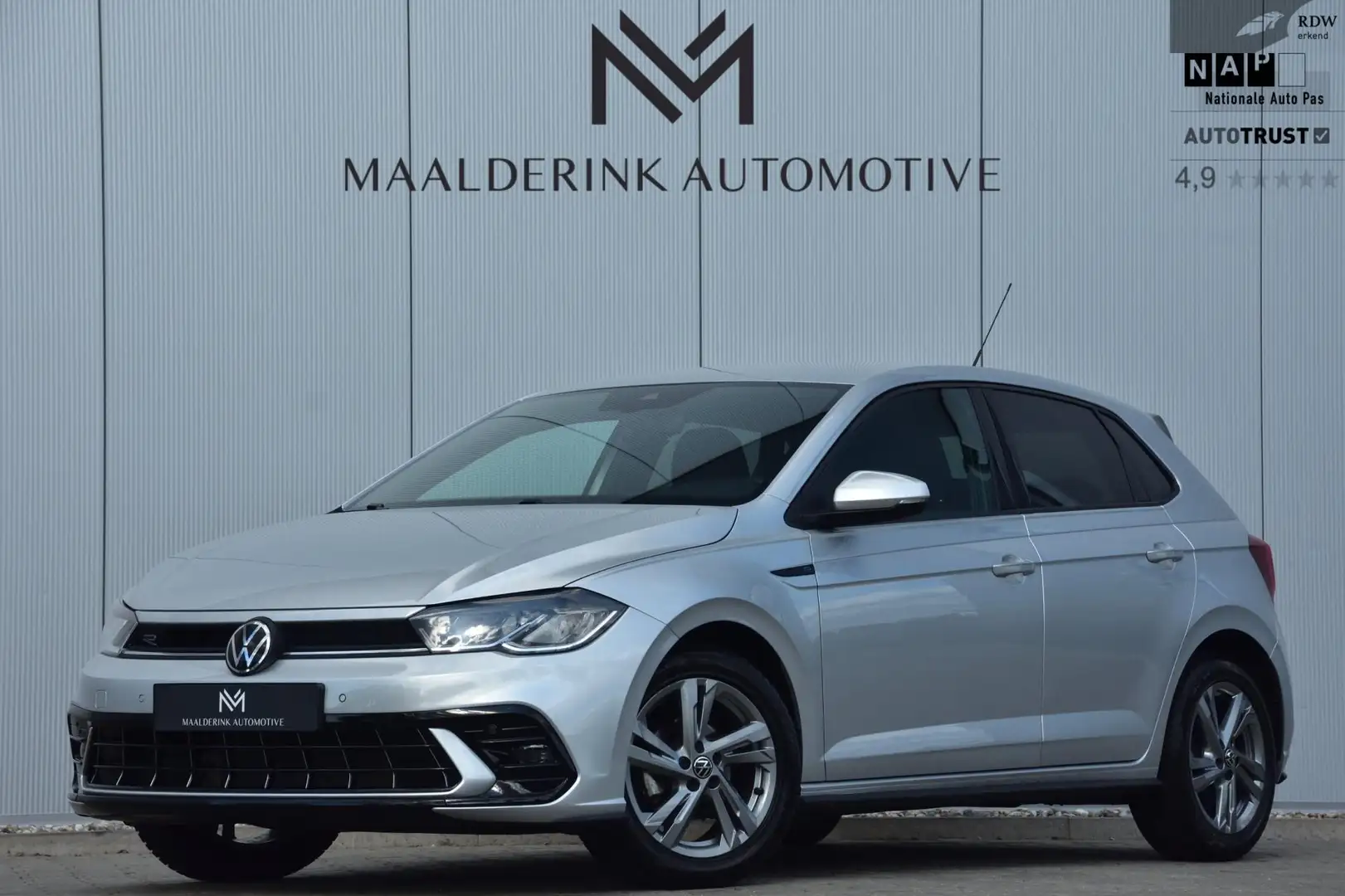 Volkswagen Polo 1.0 TSI R-Line 3x, Navi, App-Connect, Parkeersenso Grijs - 1