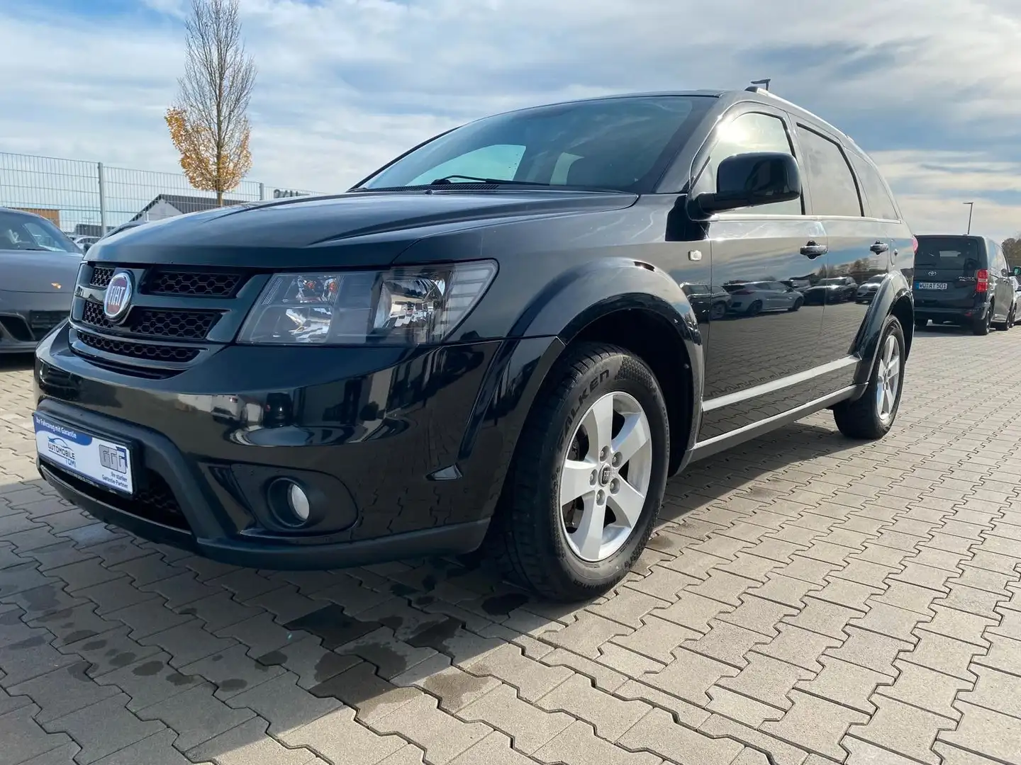 Fiat Freemont Black Code AWD|7Sitze Schwarz - 1