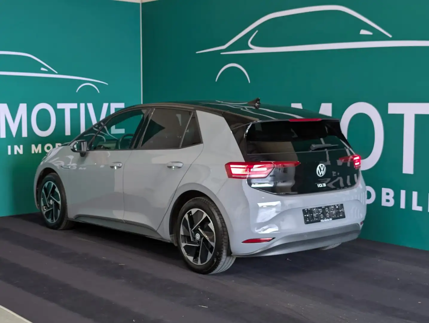 Volkswagen ID.3 58 kWh Pro Performance Сірий - 2