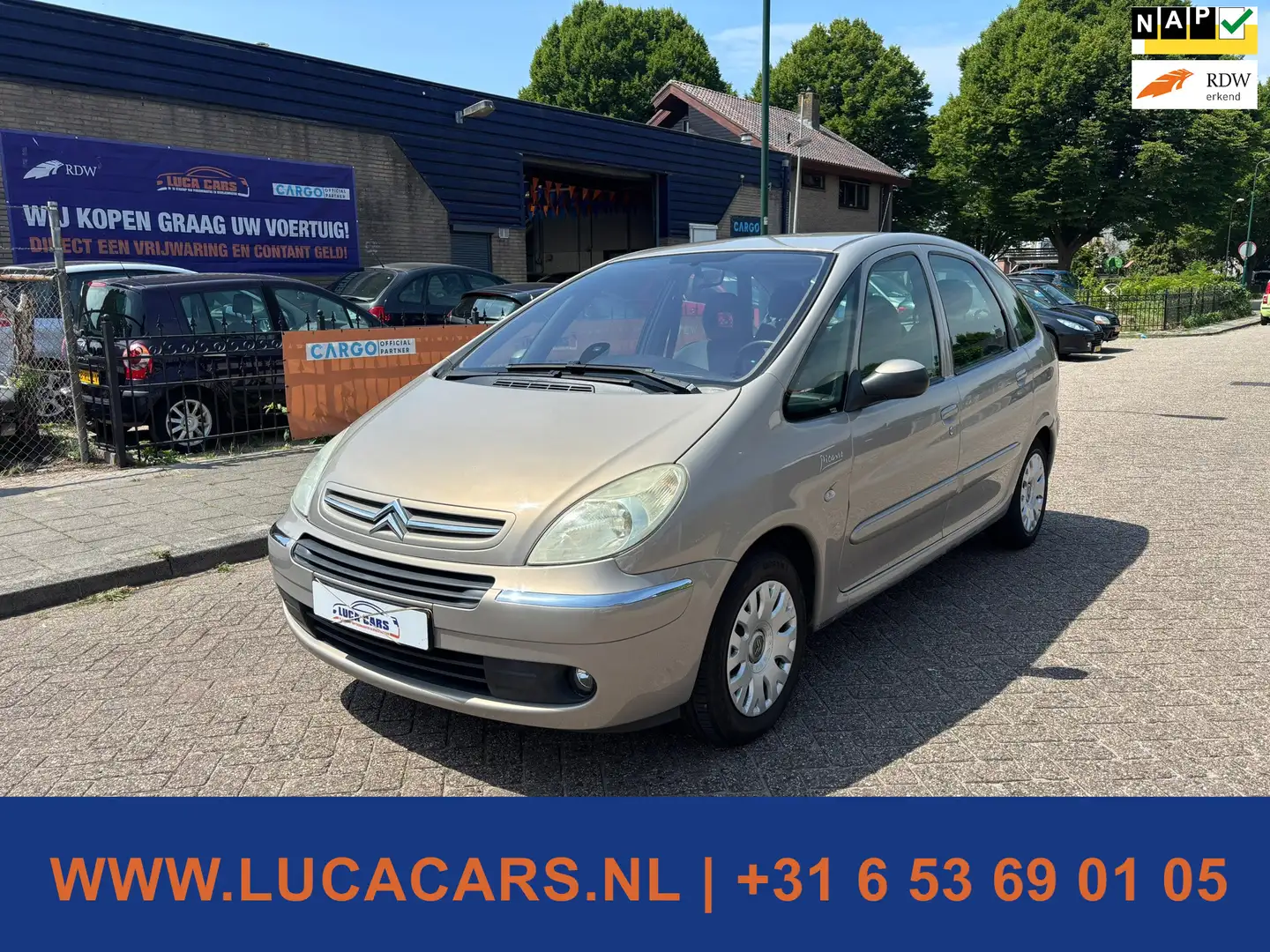 Citroen Xsara Picasso 1.6i-16V Caractère Beige - 1