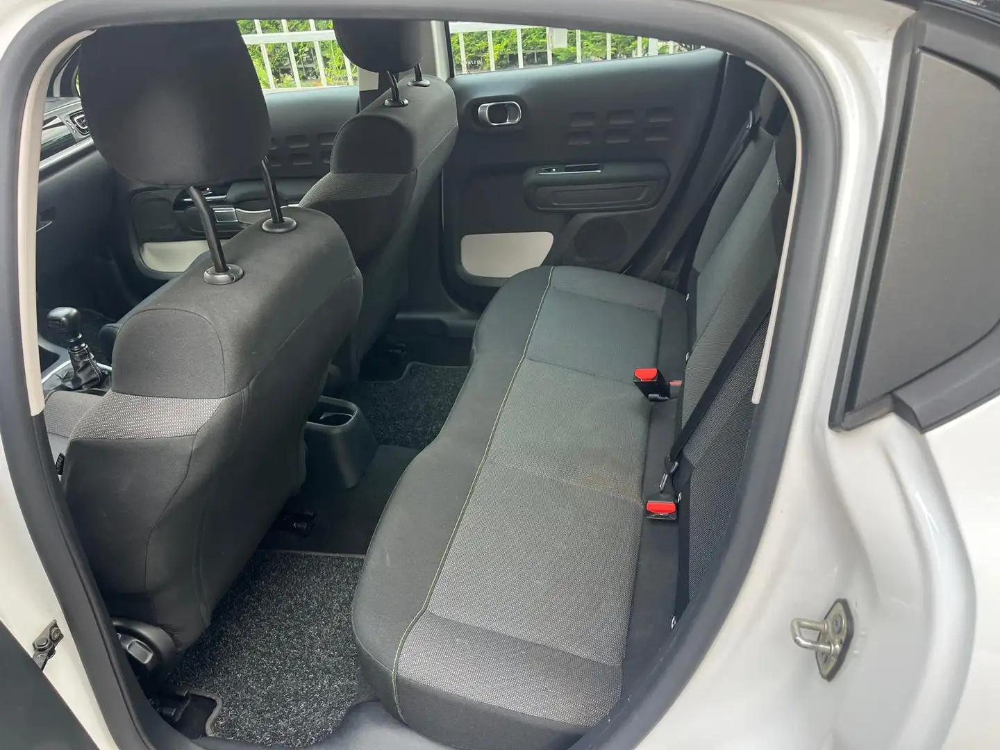 Citroen C3 C3 III 2017 1.2 puretech Shine s Blanco - 2