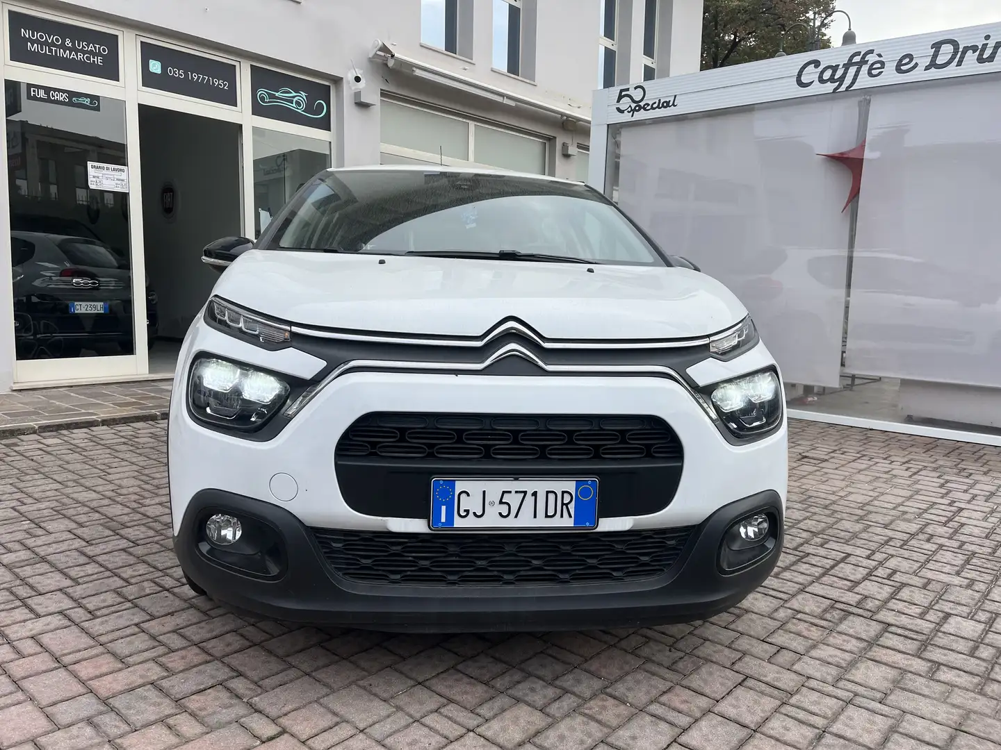 Citroen C3 C3 III 2017 1.2 puretech Shine s Blanco - 2