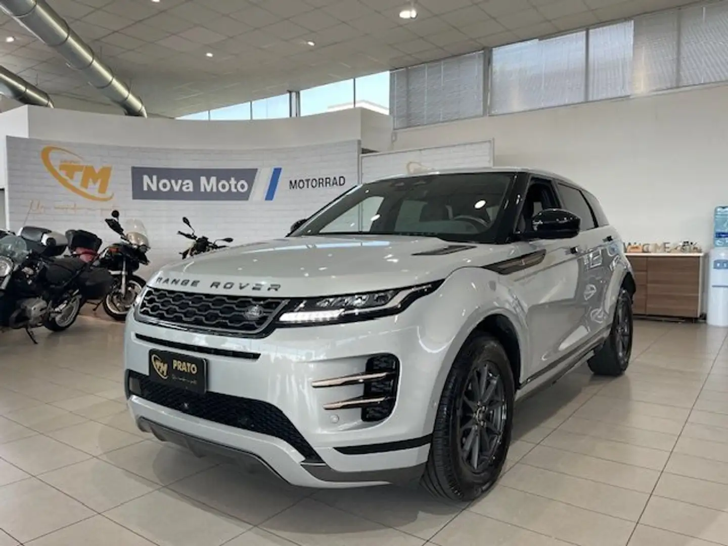 Land Rover Range Rover Evoque 2.0d i4 mhev R-Dynamic awd 163cv IVA ESPOSTA Argento - 1