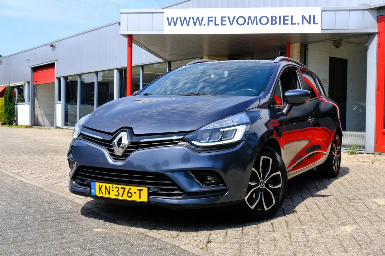 Renault Clio Estate 0.9 TCe Intens Navi|BOSE|1e Eig|Cam|Clima|L Grijs - 1