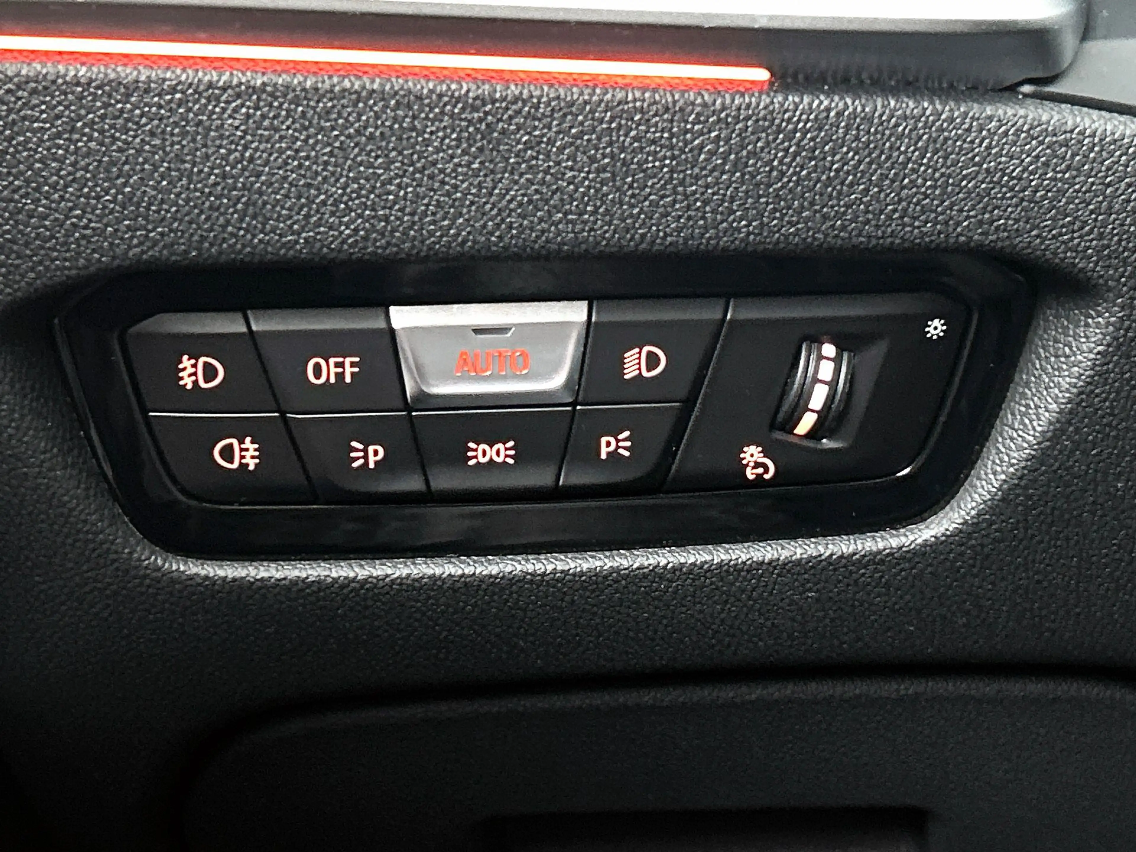 BMW 330 3-serie 330e M-Sport | Schuifdak | Harman/Kardon | — photo 36