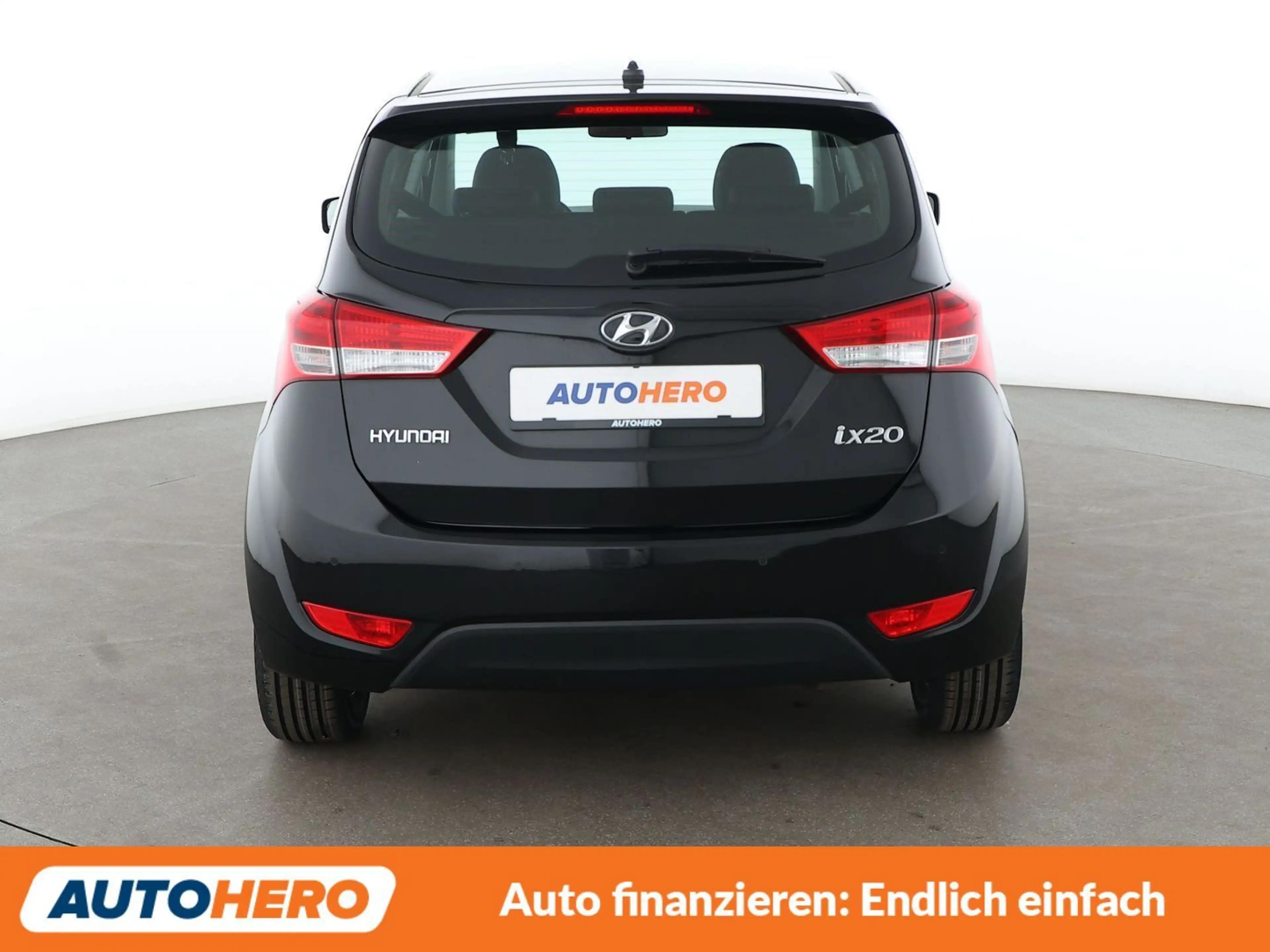 Hyundai iX20 1.6 YES! Blue*PDC*SHZ*ALU*KLIMA* — photo 5