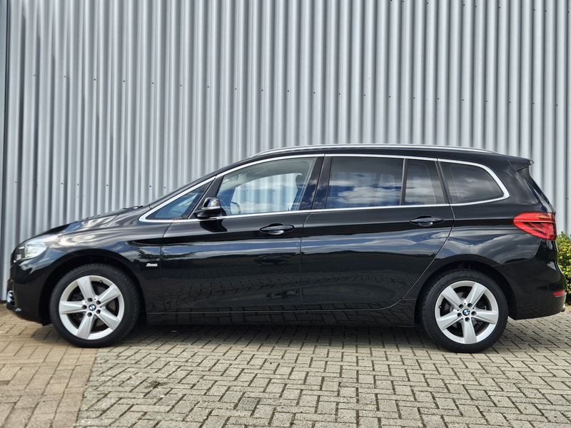 BMW 218 2-Serie Gran Tourer 2.0 218d / 7 Peroons / Automaa — photo 2