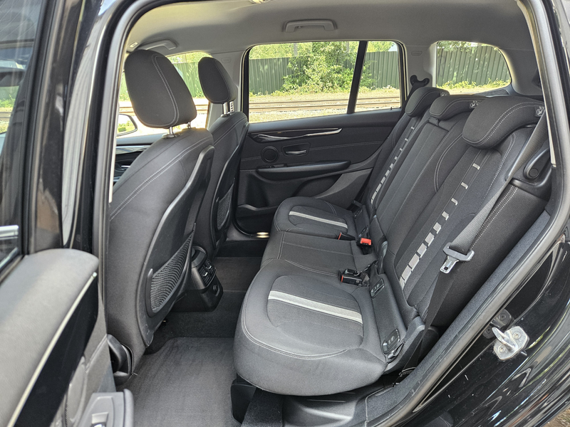 BMW 218 2-Serie Gran Tourer 2.0 218d / 7 Peroons / Automaa — photo 11