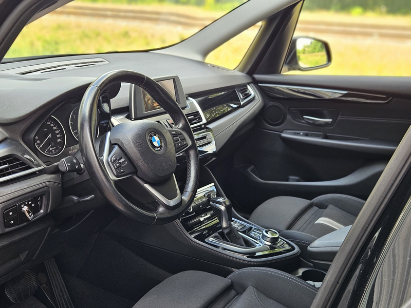 BMW 218 2-Serie Gran Tourer 2.0 218d / 7 Peroons / Automaa — photo 8