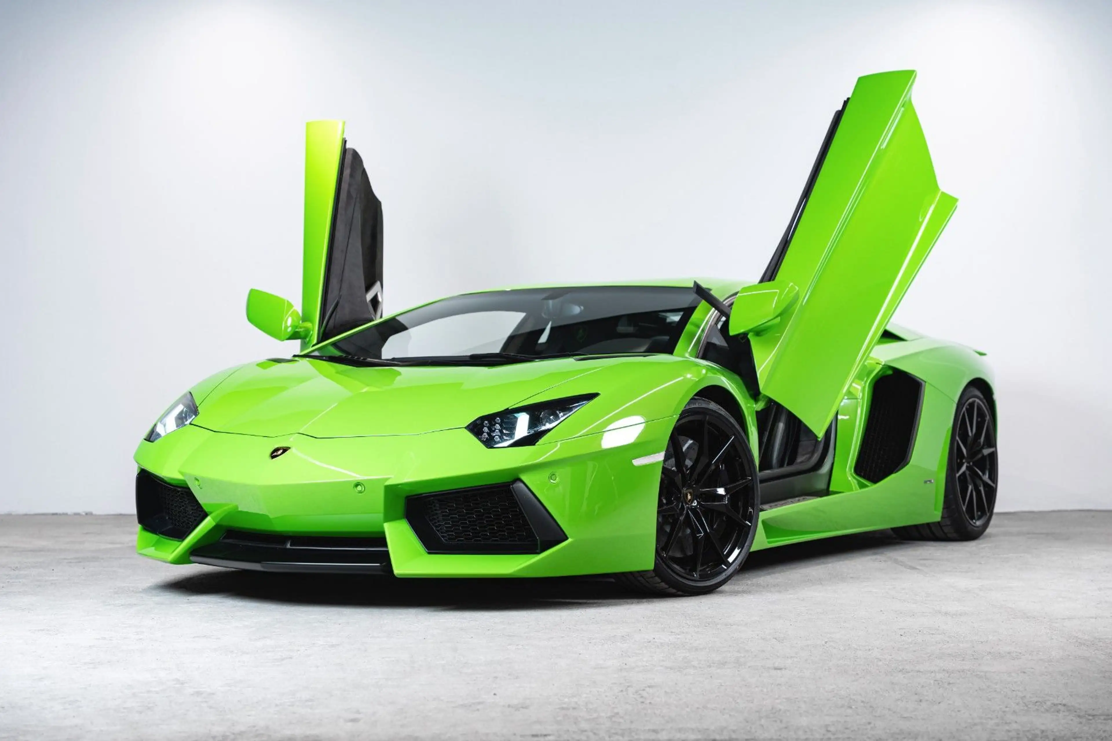Lamborghini Aventador LP 700-4 *LIFT* BRANDING PACKAGE* — photo 2
