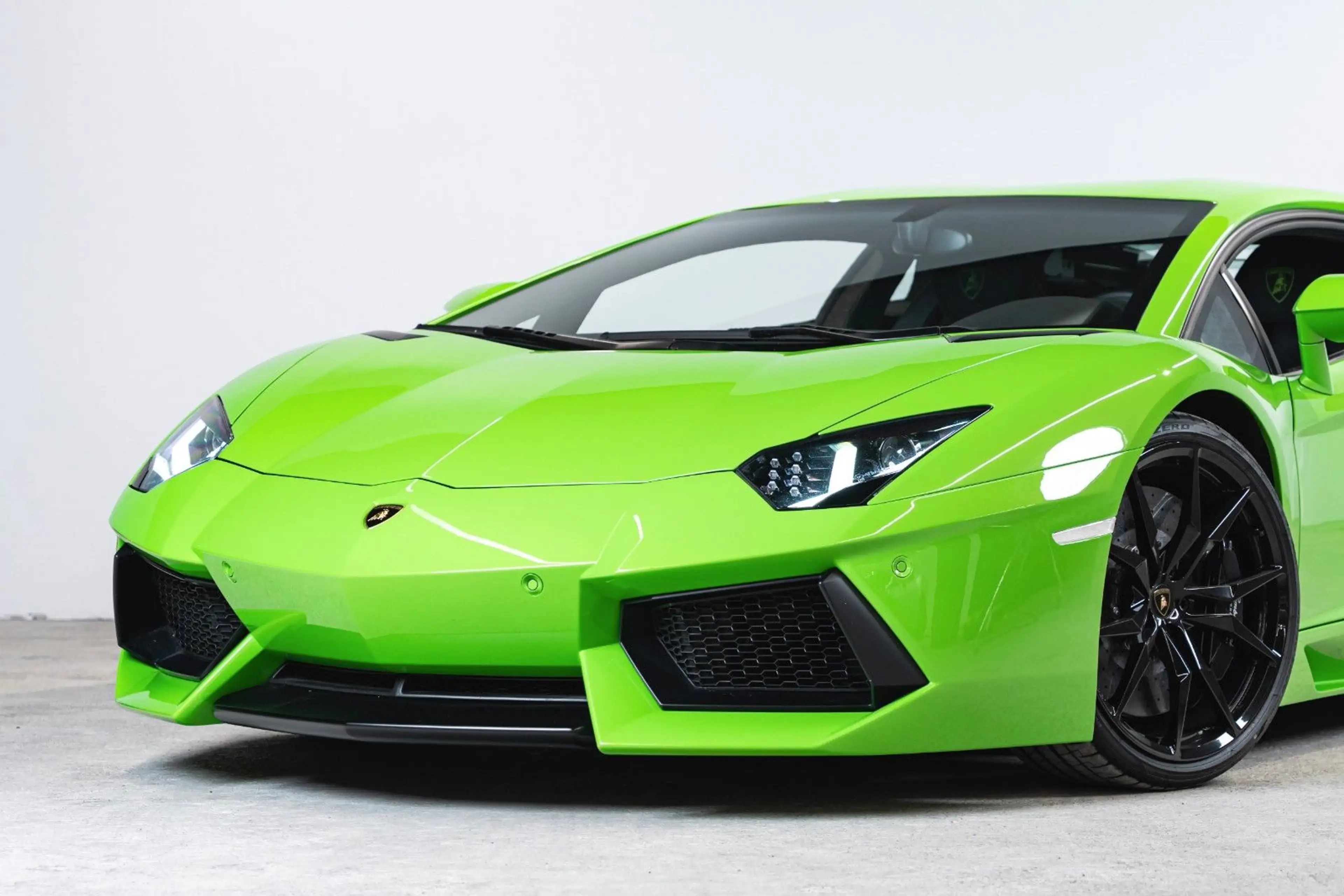 Lamborghini Aventador LP 700-4 *LIFT* BRANDING PACKAGE* — photo 8