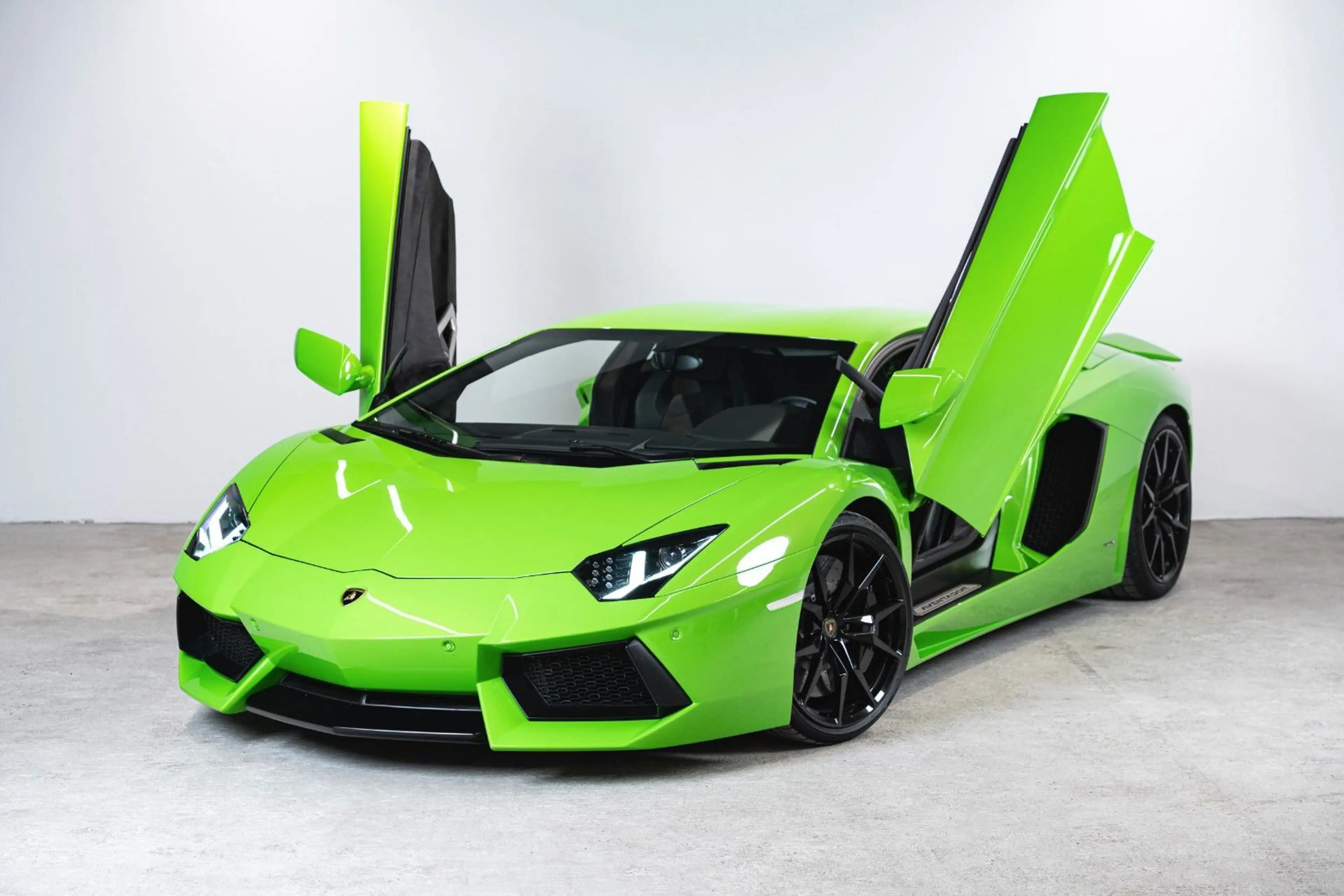 Lamborghini Aventador LP 700-4 *LIFT* BRANDING PACKAGE* — photo 6