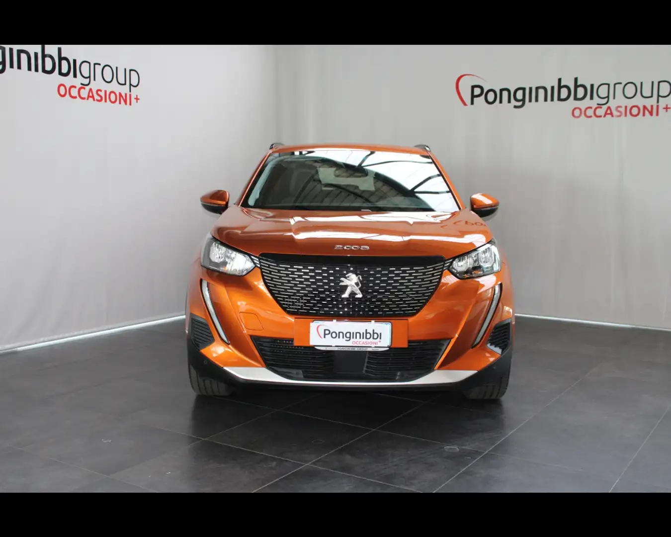 Peugeot 2008 1.2 PureTech Allure Pack Arancione - 2