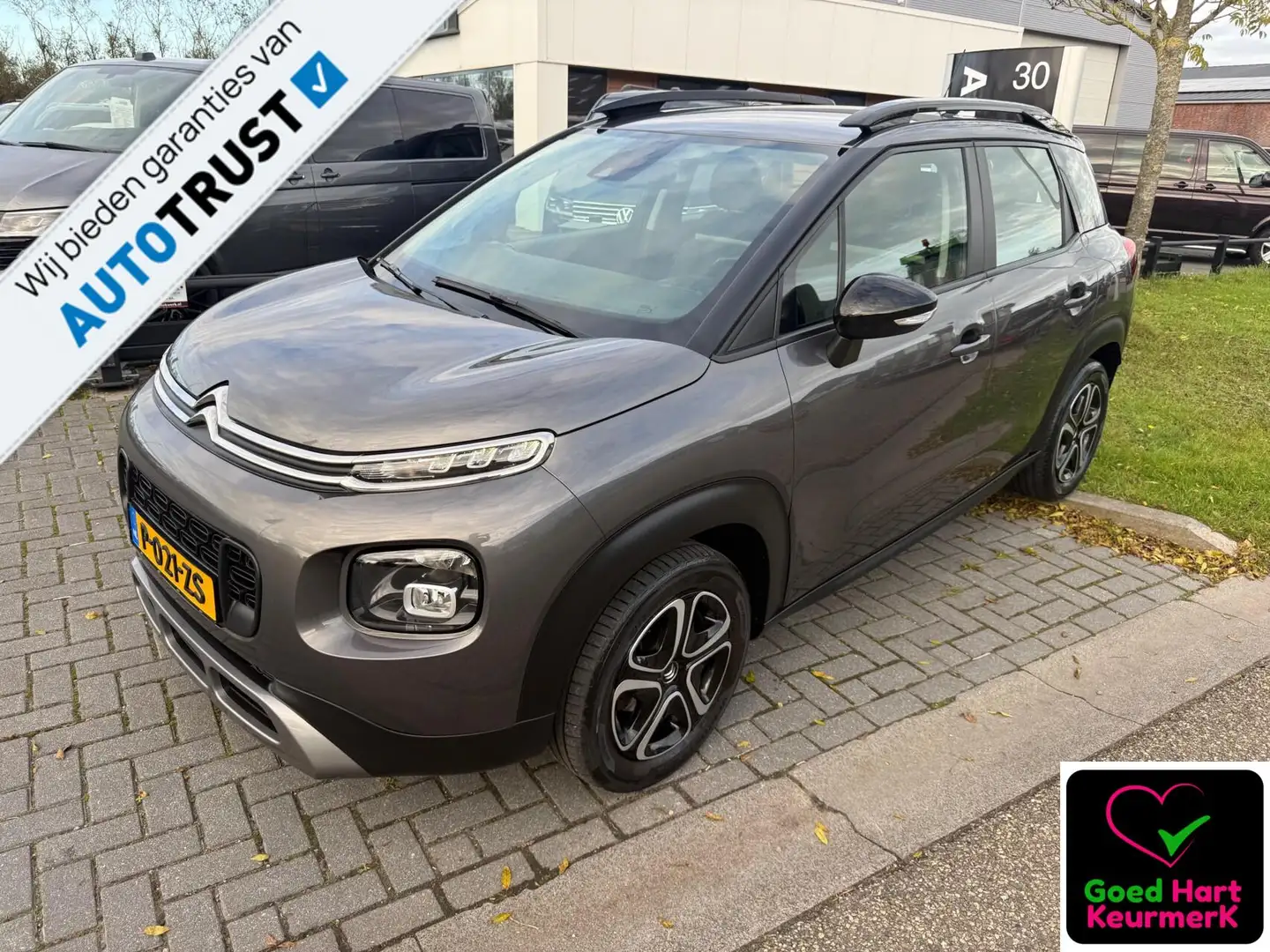 Citroen C3 Aircross 1.2 PureTech S&S Feel TREKHAAK,CRUISE,LMV,LED Gris - 1