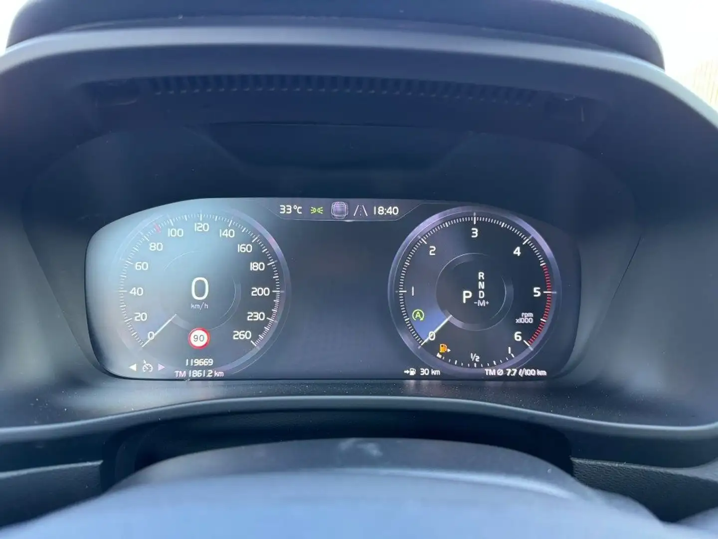 Volvo XC40 D4 AWD Geartronic R-design Nero - 1