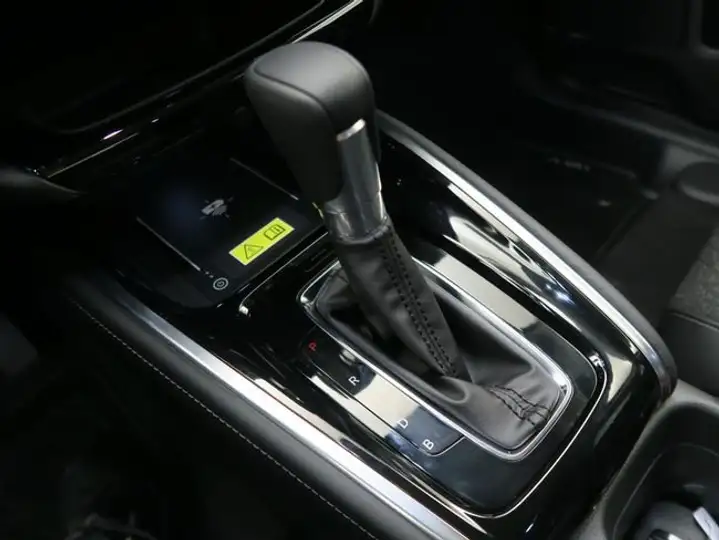 Honda HR-V 1.5 i-MMD Advance 2026, foto 13
