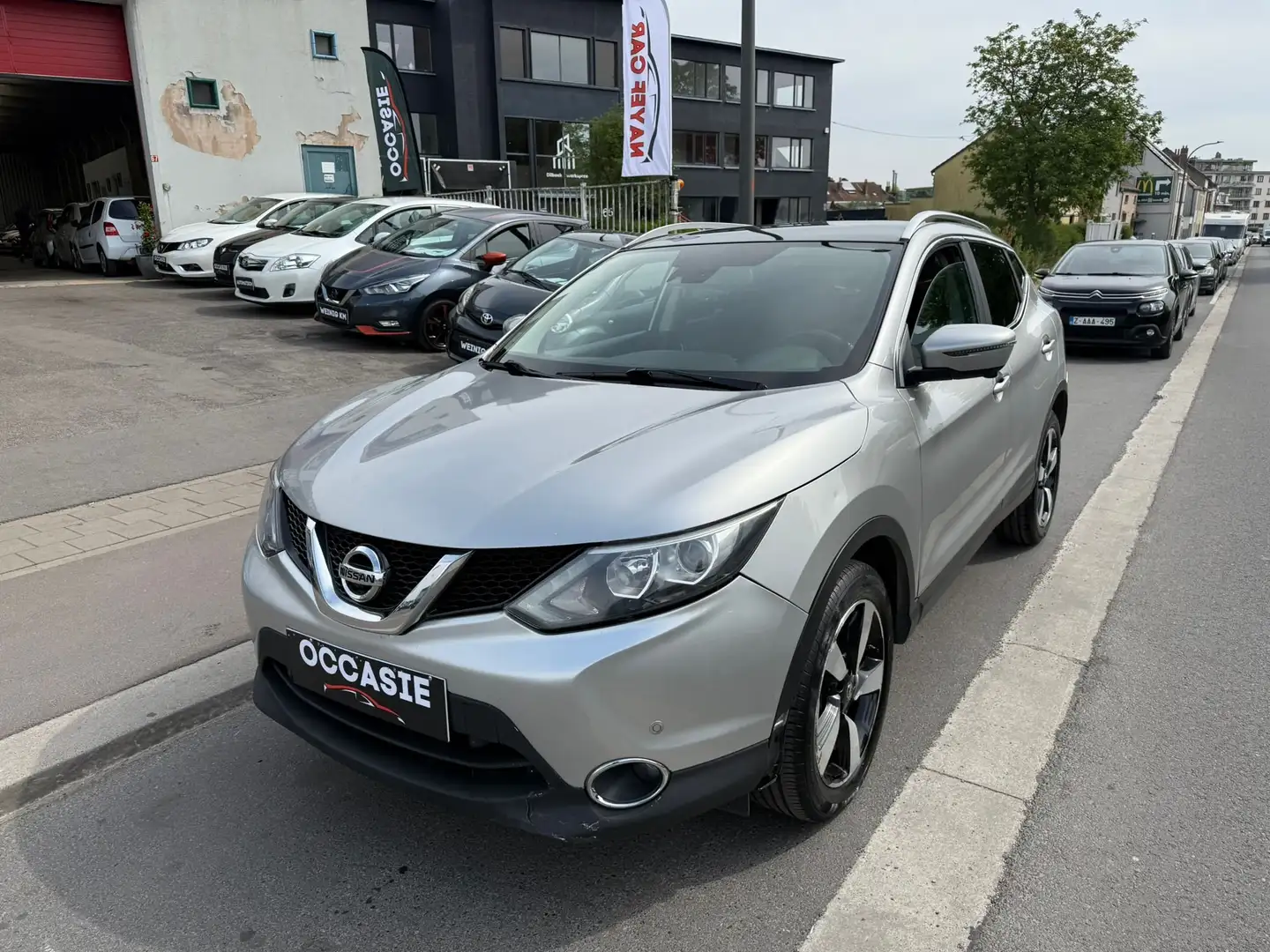 Nissan Qashqai 1.5 dCi 2WD Business Edition**EURO 6 b*** Gris - 1