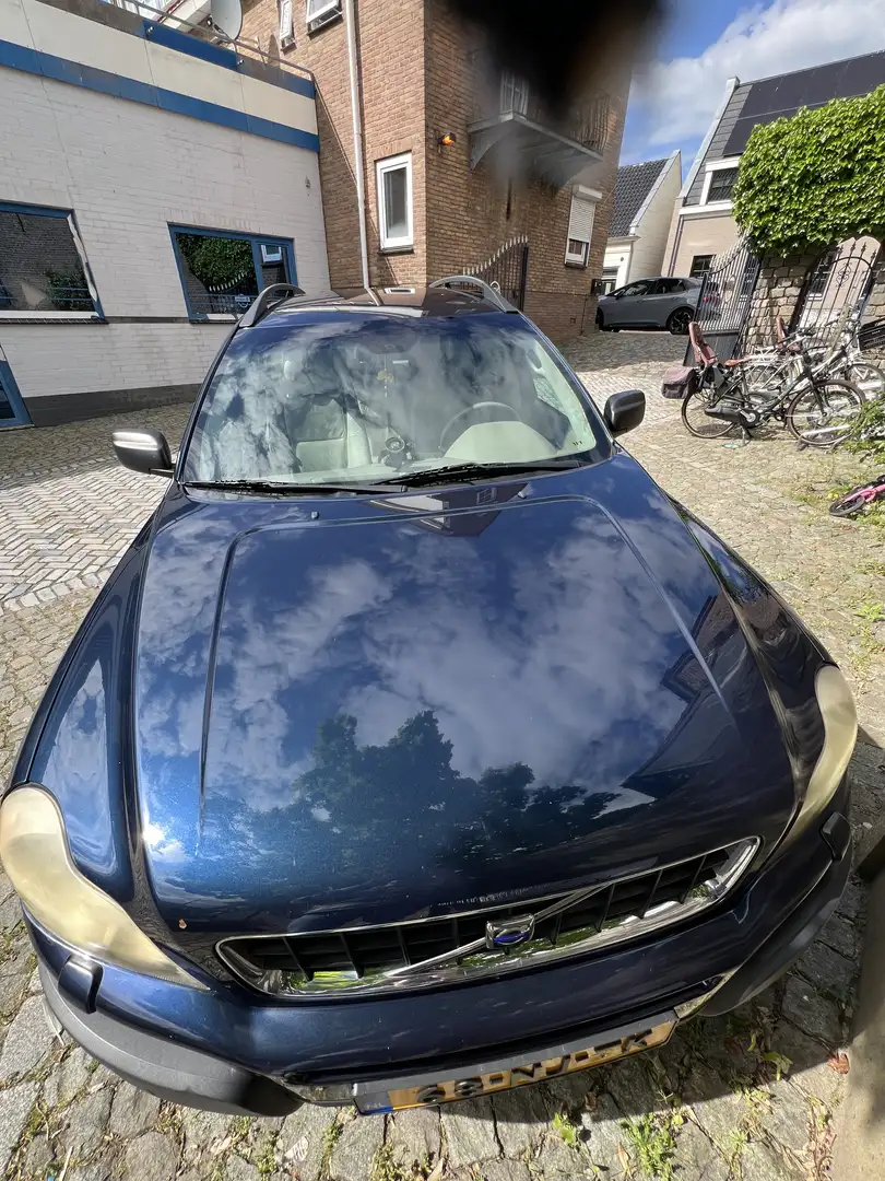 Volvo XC90 2.5 T Exclusive Niebieski - 2