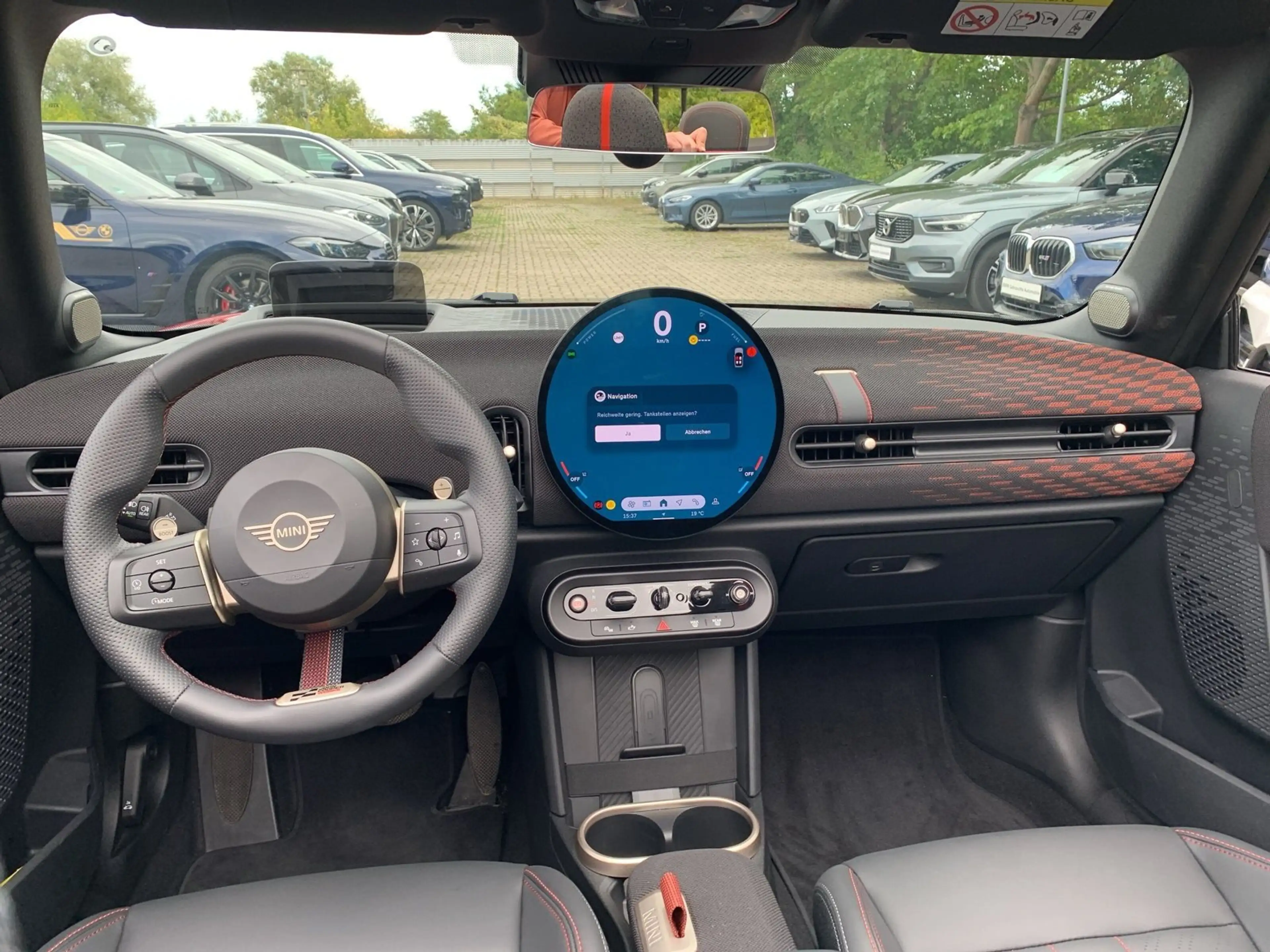 MINI Cooper Cabrio Cooper JCW Trim Paket M/HeadUp/Kamera/Harman — photo 9