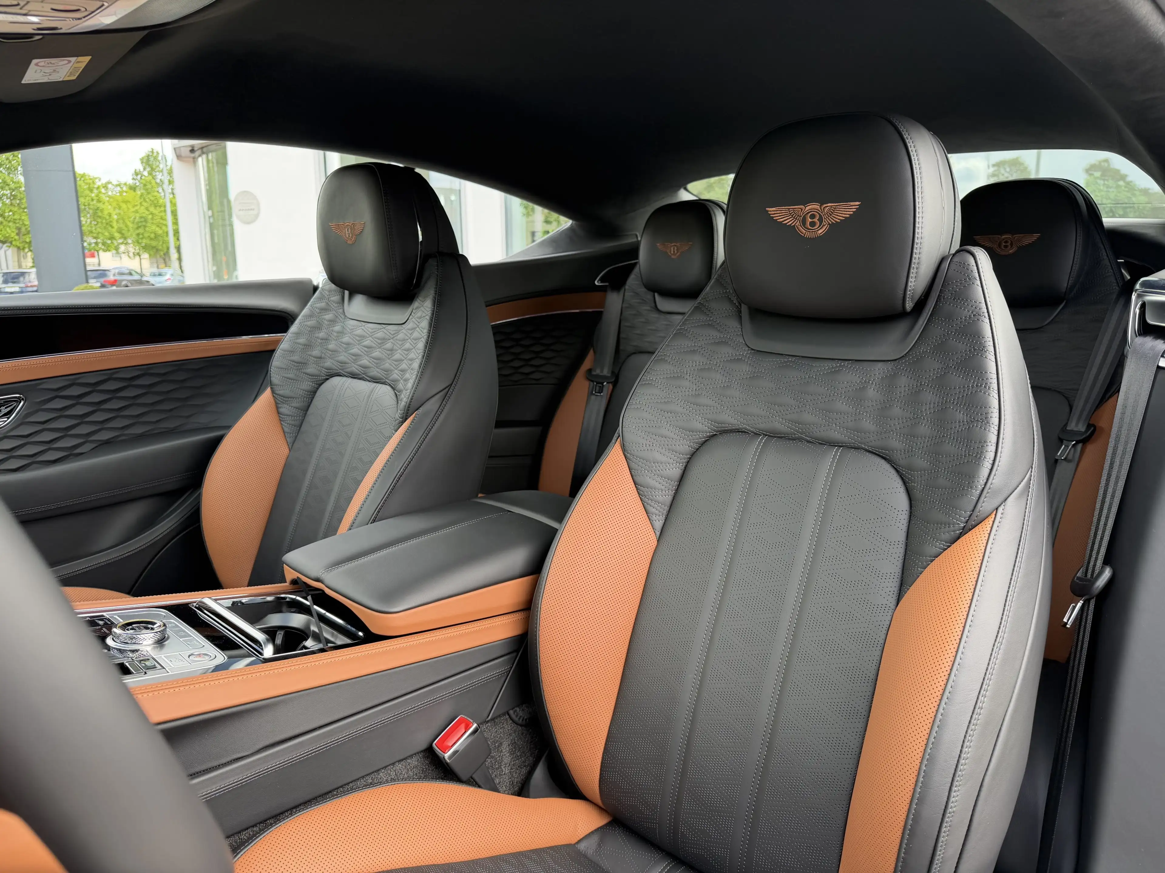 Bentley Continental GT S *Rotating Display*Diamond Quilt* — photo 15
