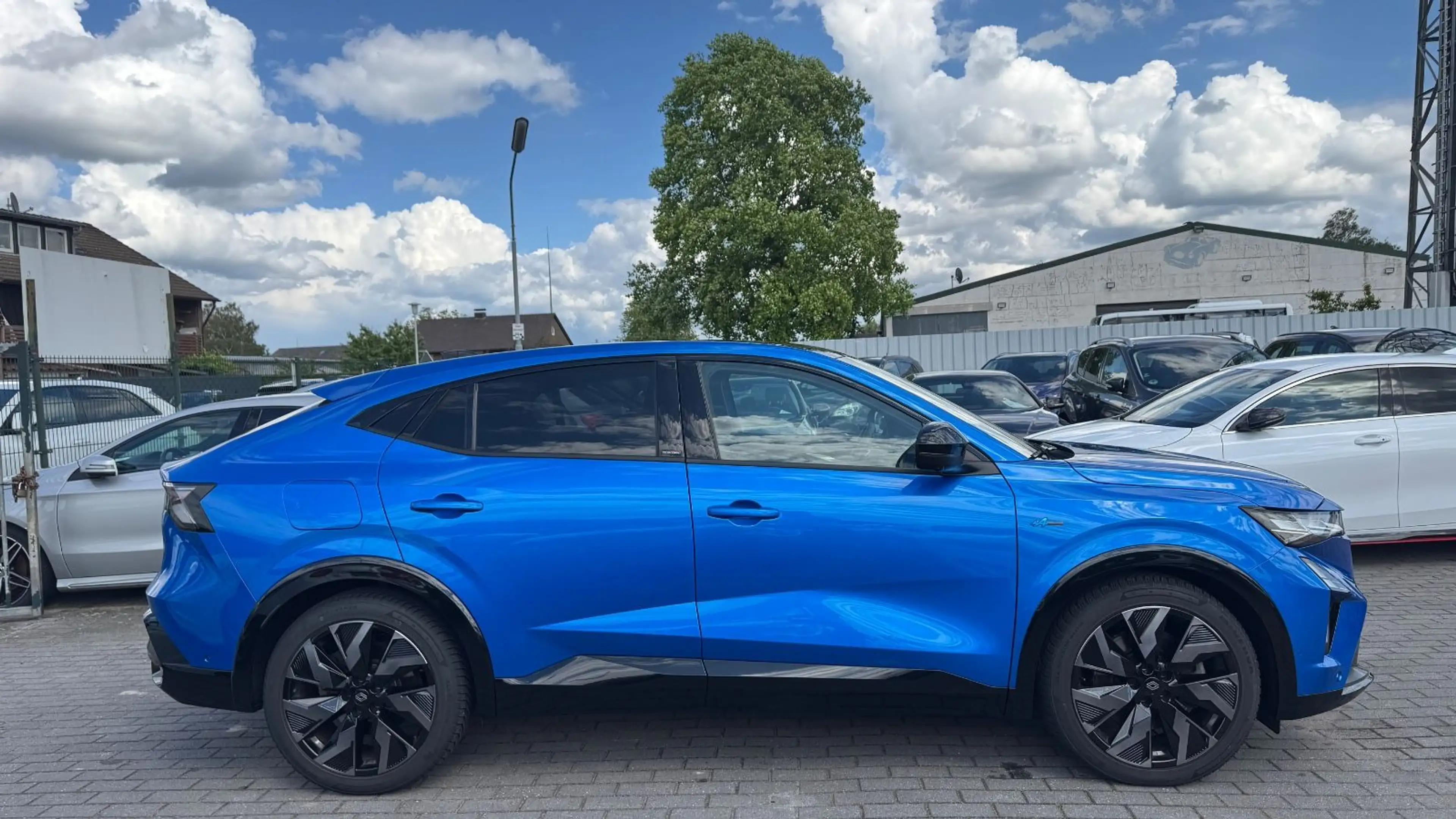 Renault Rafale Hybrid E-Tech 4x4 300 PHEV Esprit Alpine — photo 4
