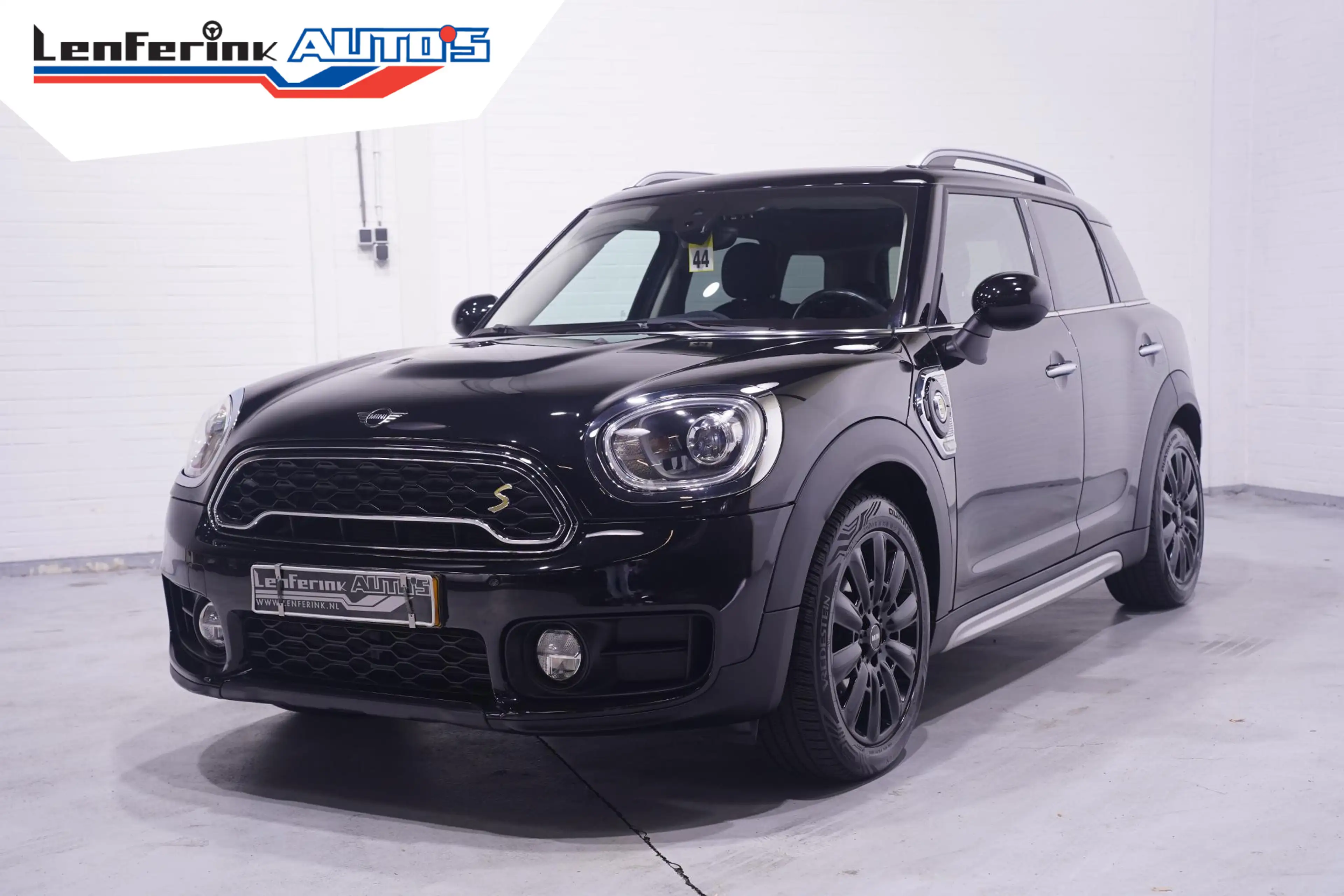 MINI Cooper SE Countryman 1.5 ALL4 Chili Navigatie 18"-lmv PDC-achter Panoda