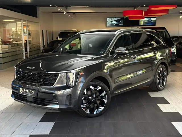 2024 Kia Sorento in Grey for sale