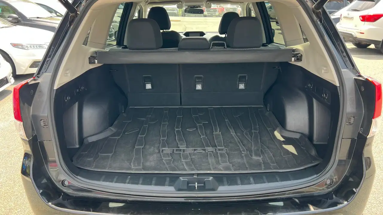 Subaru Forester снимка Subaru Forester