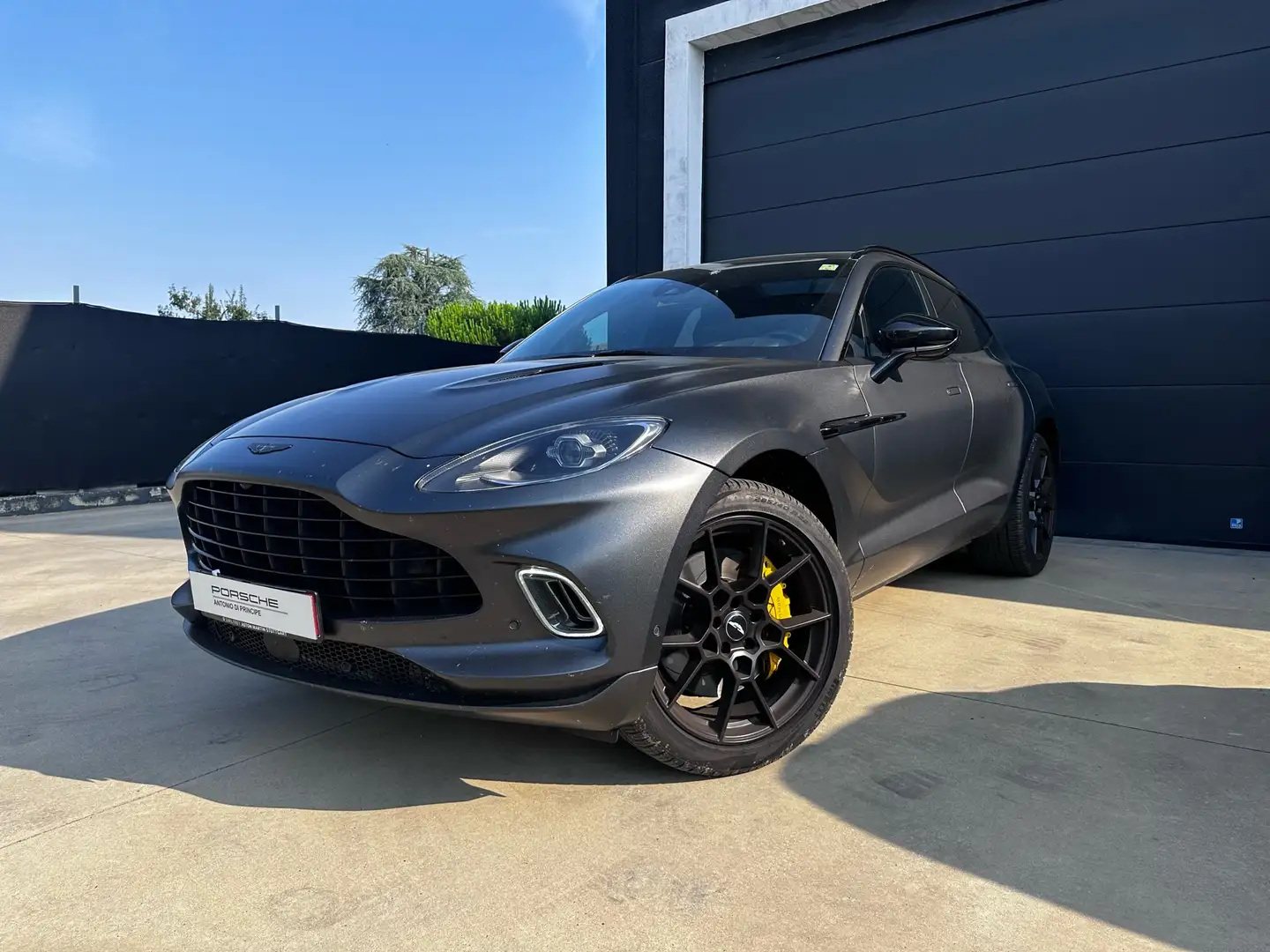 Aston Martin DBX 4.0 auto *GRIGIO OPACO *PANORAMA *FULL OPTIONAL!! Grigio - 1