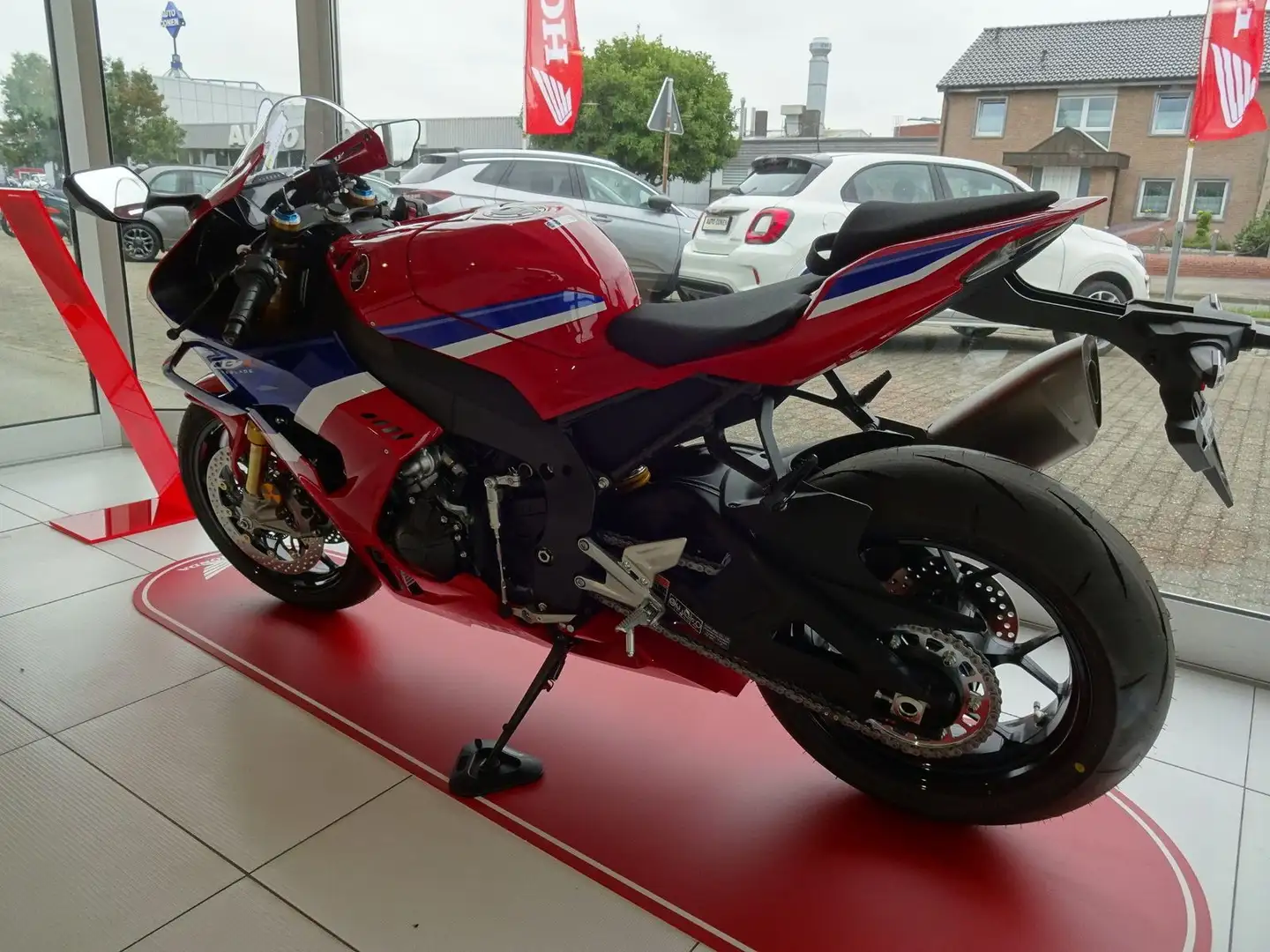 Honda CBR 1000 RR-R Fireblade SP Rojo - 2
