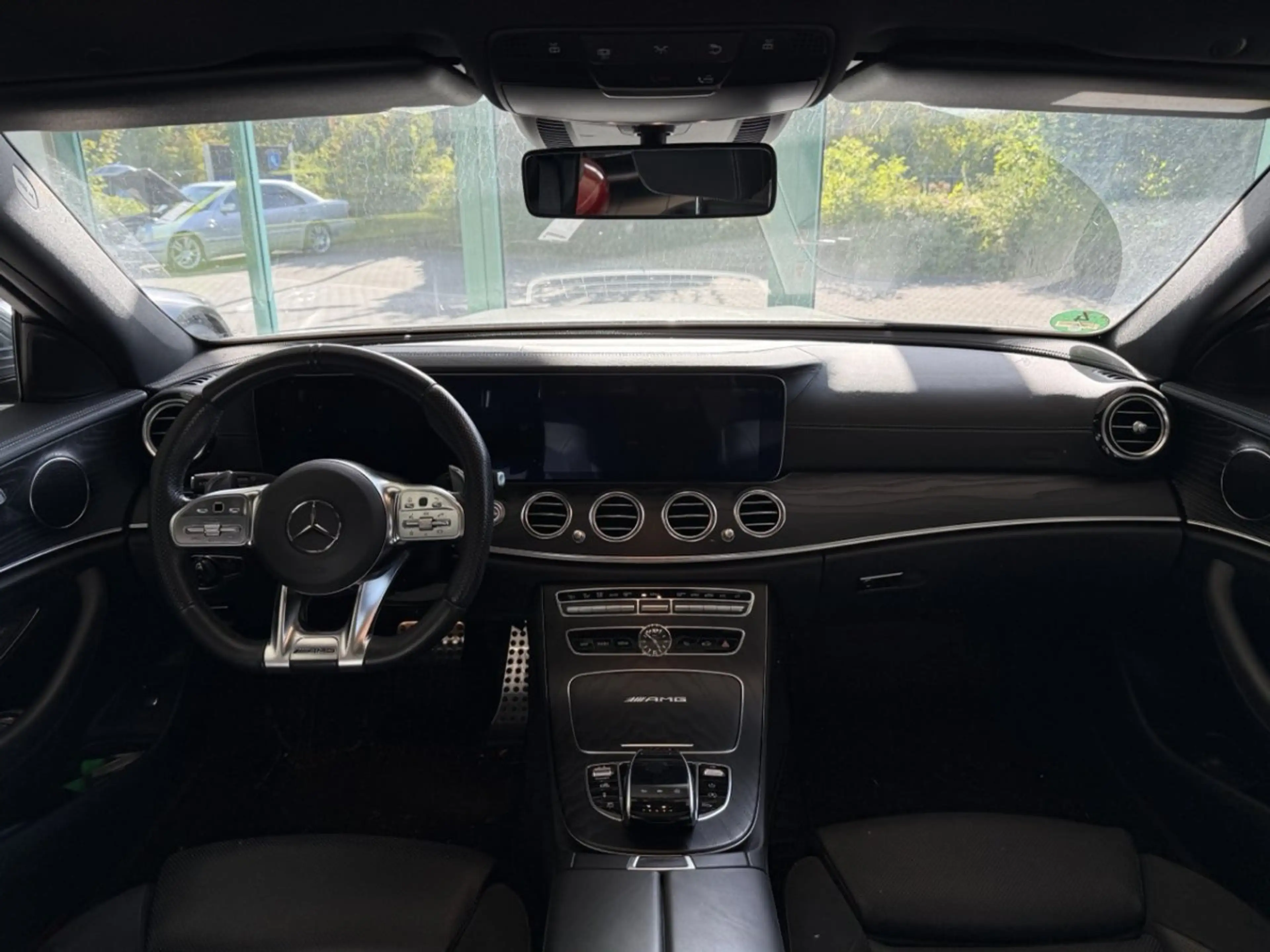 Mercedes-Benz E 63 AMG 4MATIC — photo 6