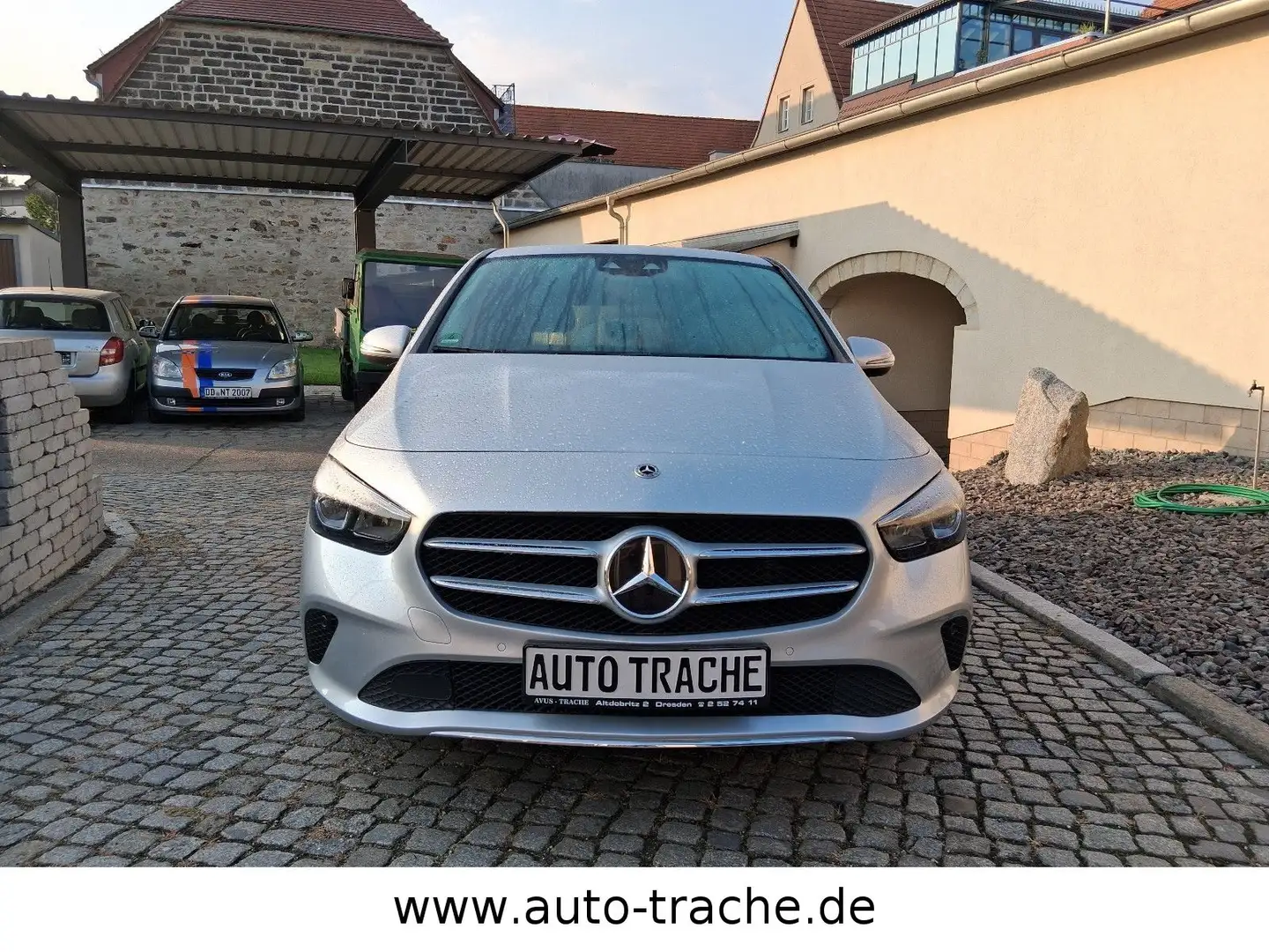 Mercedes-Benz B 200 Navi LED AHK DAB PDC SH Argintiu - 2