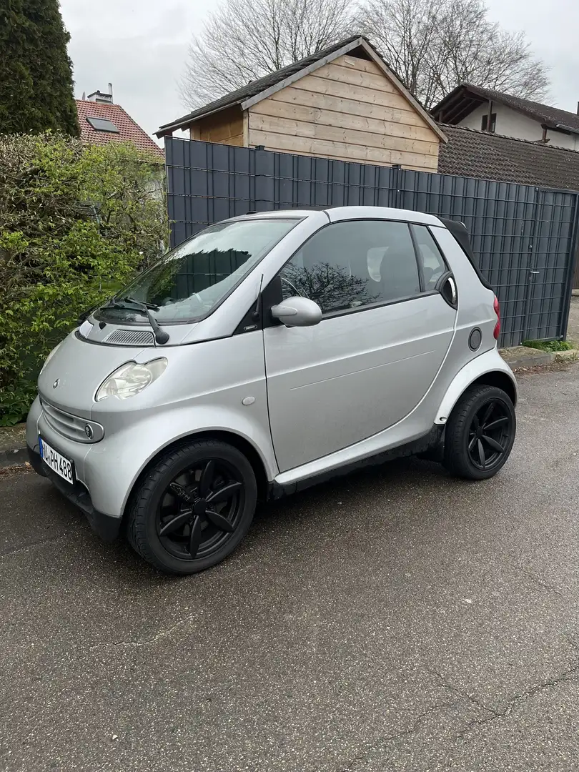 smart forTwo Basis Gris - 2
