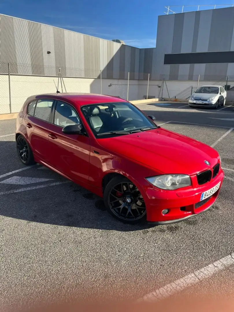 BMW 116 130i Rouge - 2