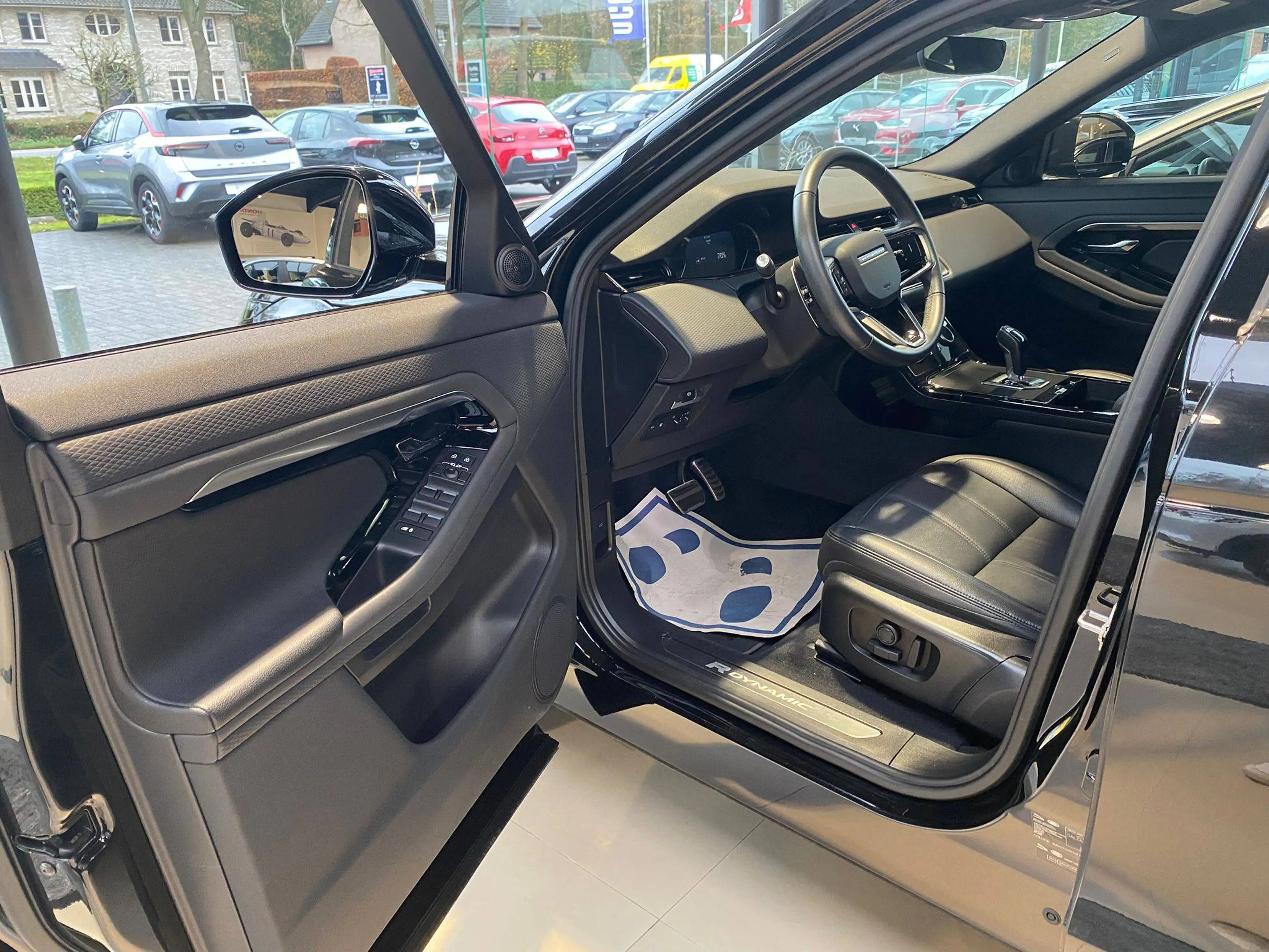 Land Rover Range Rover Evoque Evoque 1.5 PHEV 4WD P300E R-Dynamic -€5.750 Korting!!! — photo 11