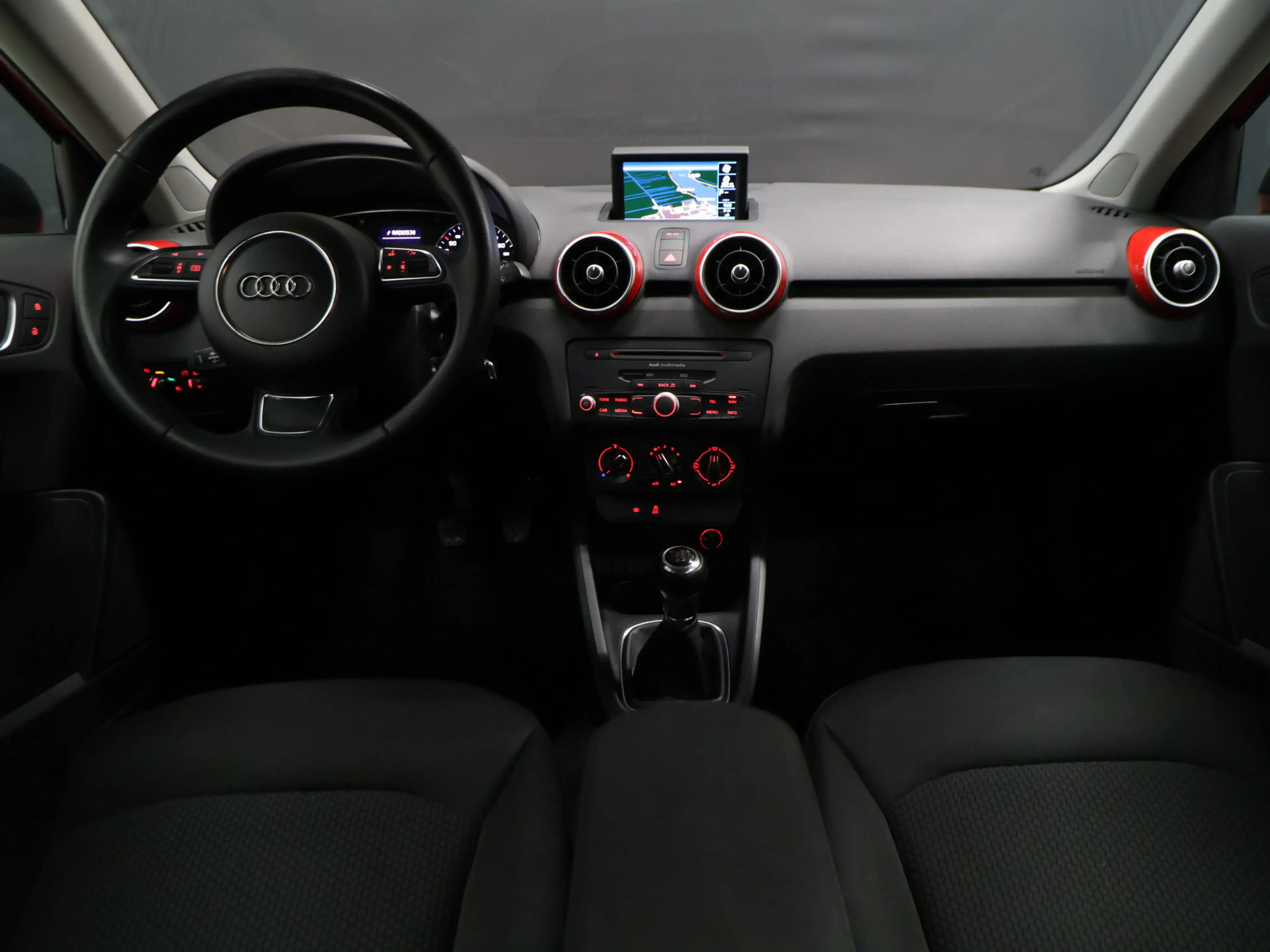 Audi A1 Sportback 1.2 TFSI Admired S Line [NAVIGATIE, AIRC — photo 5