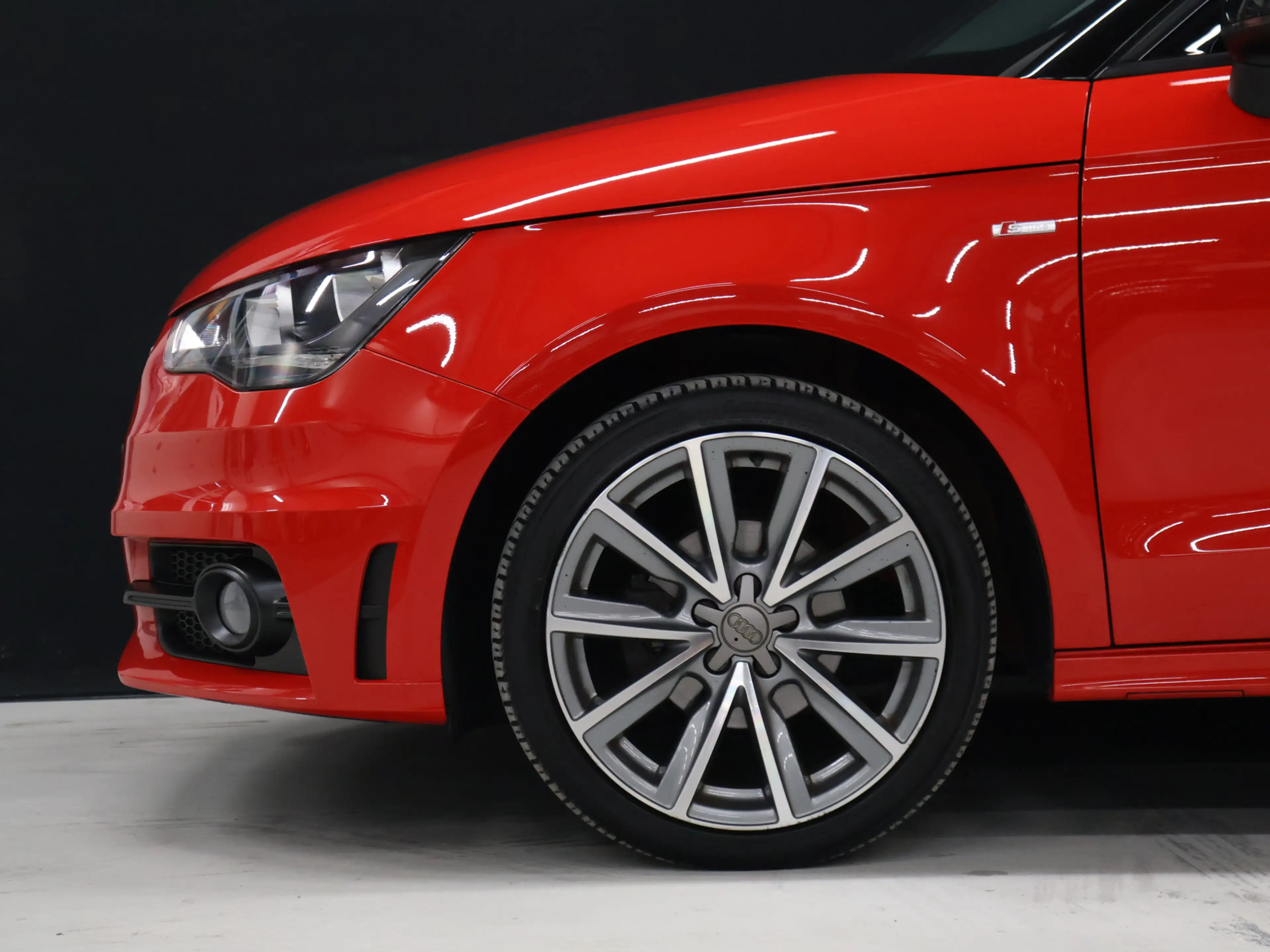 Audi A1 Sportback 1.2 TFSI Admired S Line [NAVIGATIE, AIRC — photo 3