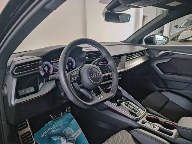 Audi A3 view 8