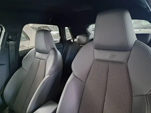Audi A3 view 14