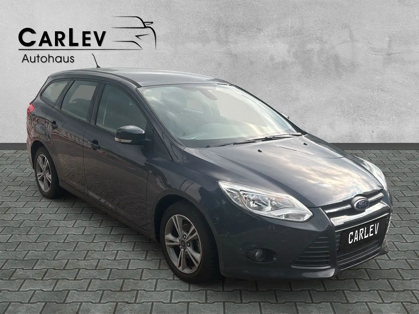Ford Focus LM-Felgen Multifunktionslenkrad Grau - 1