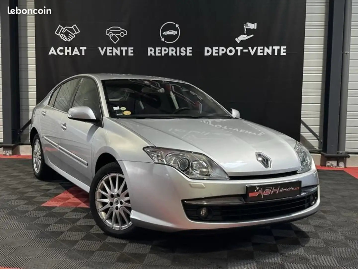 Renault Laguna 2.0 dCi 150ch Carminat Gris - 2