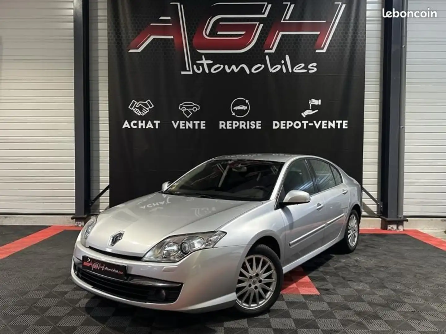 Renault Laguna 2.0 dCi 150ch Carminat Gris - 1